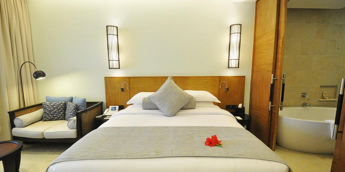 Savoy Resort & Spa - Deluxe Grand Vista Piscina