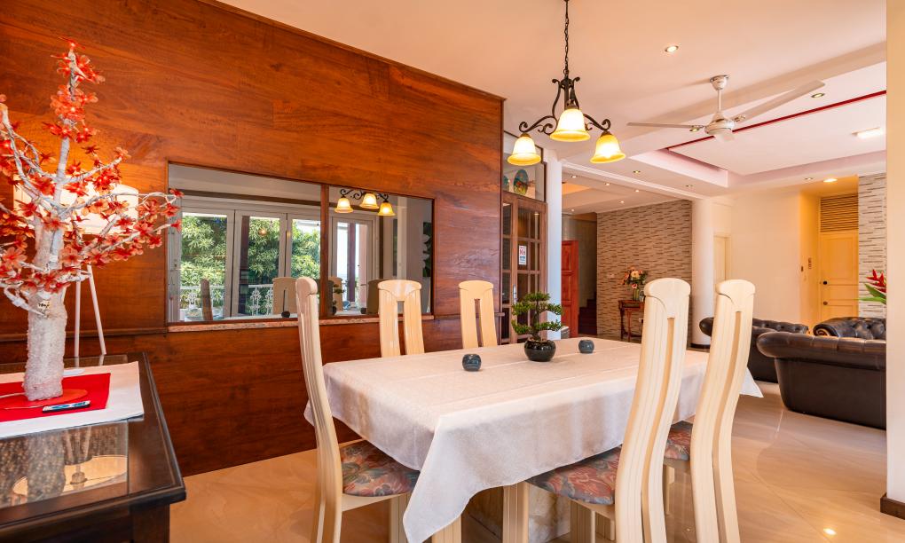 Glacis Heights Villa