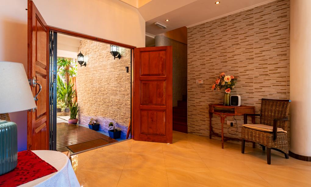 Glacis Heights Villa