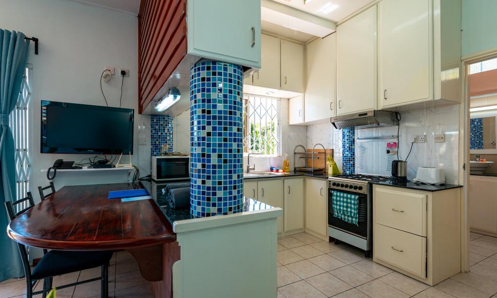 Glacis Heights Villa - 1-Bedroom Apartment