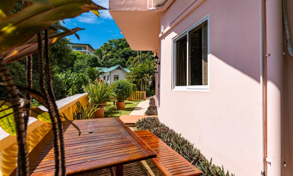 Glacis Heights Villa - 1-Bedroom Apartment