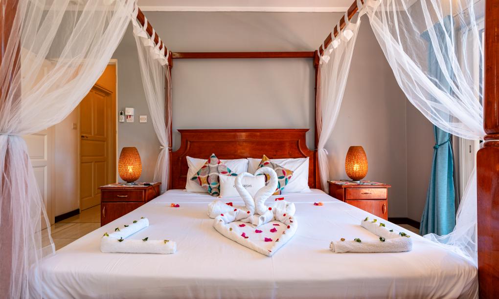 Glacis Heights Villa - Superior Double