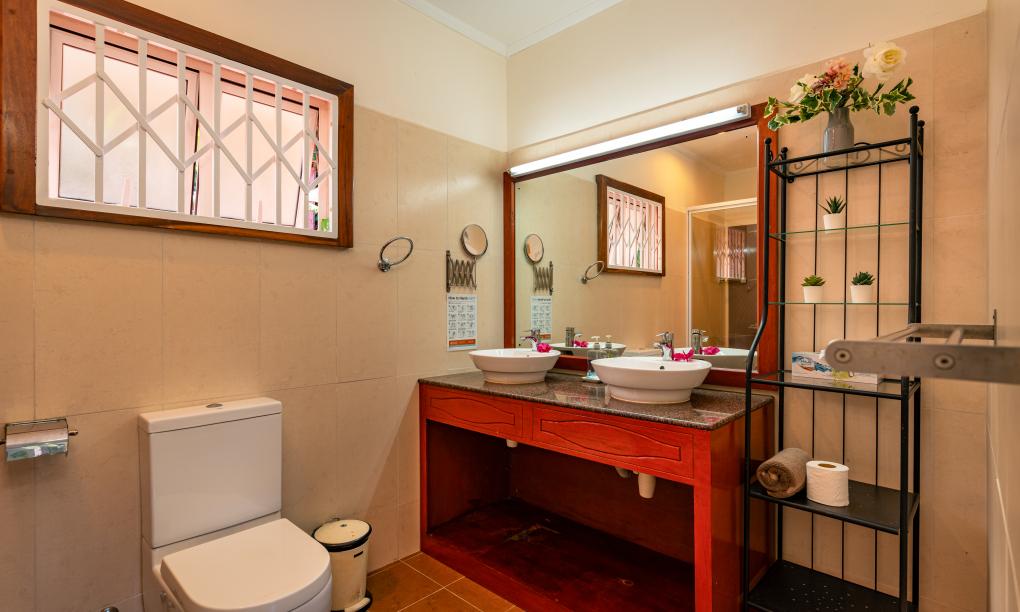 Glacis Heights Villa - Superior Double