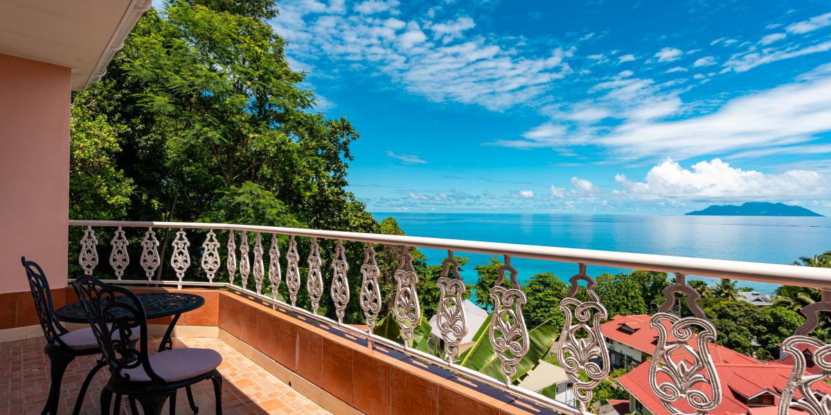 Glacis Heights Villa - Executive Deluxe