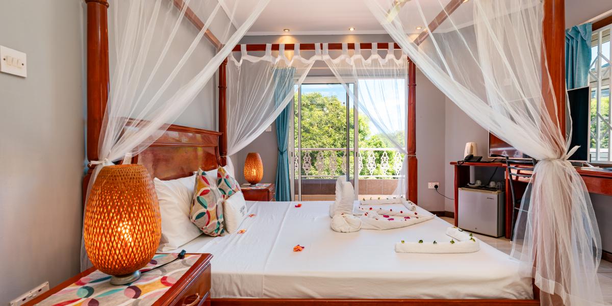 Glacis Heights Villa - Superior Double