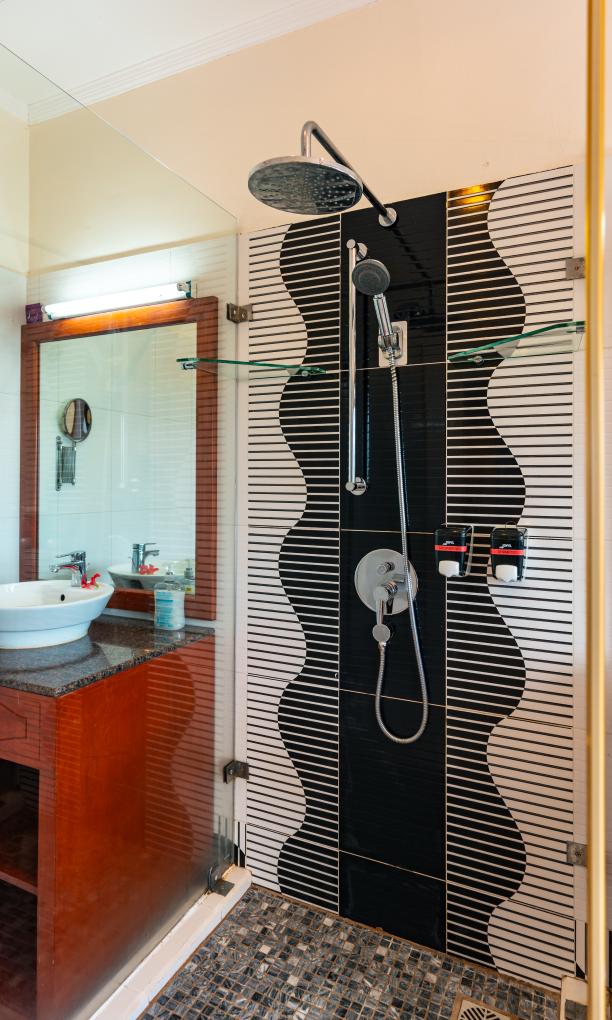 Glacis Heights Villa - Executive Deluxe