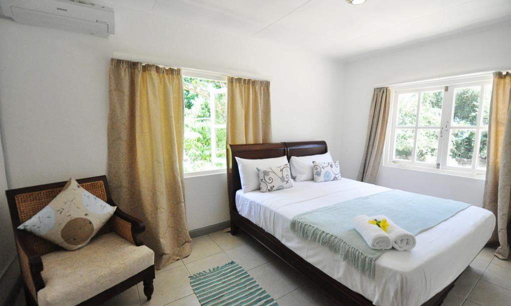 Petit Baie Chalet - Bungalow Océan avec vue jardin