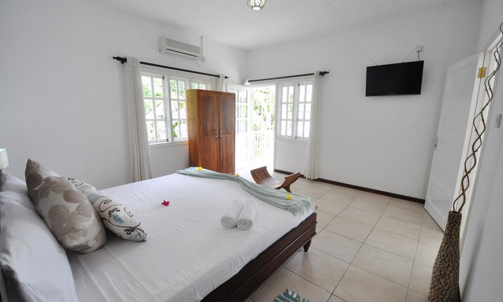 Petit Baie Chalet - Petit Baie Mountain