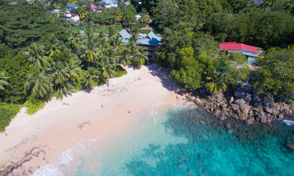 L'Ilot Beach Chalets