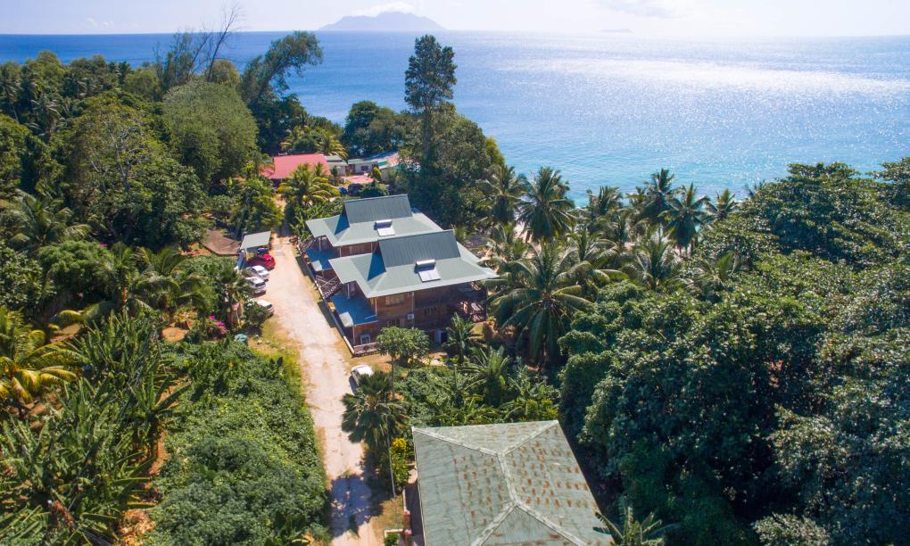 L'Ilot Beach Chalets