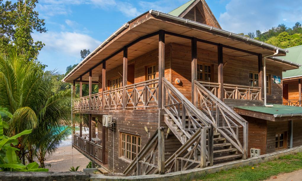 L'Ilot Beach Chalets