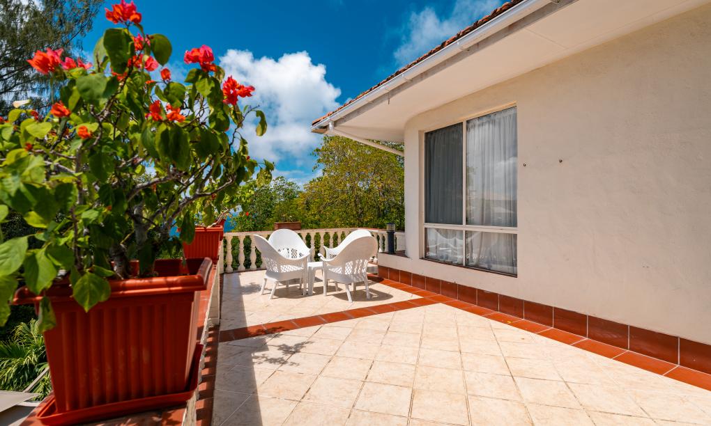 Carana Hilltop Villa