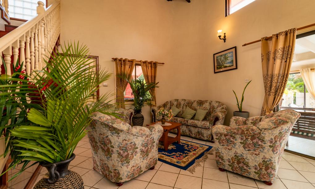 Carana Hilltop Villa - Komplette Villa