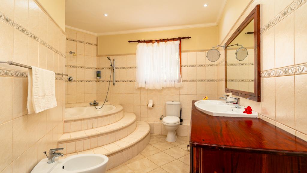 Foto 32: Carana Hilltop Villa - Mahé (Seychelles)