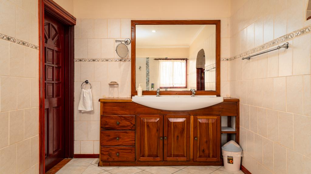 Photo 189: Carana Hilltop Villa - Mahé (Seychelles)