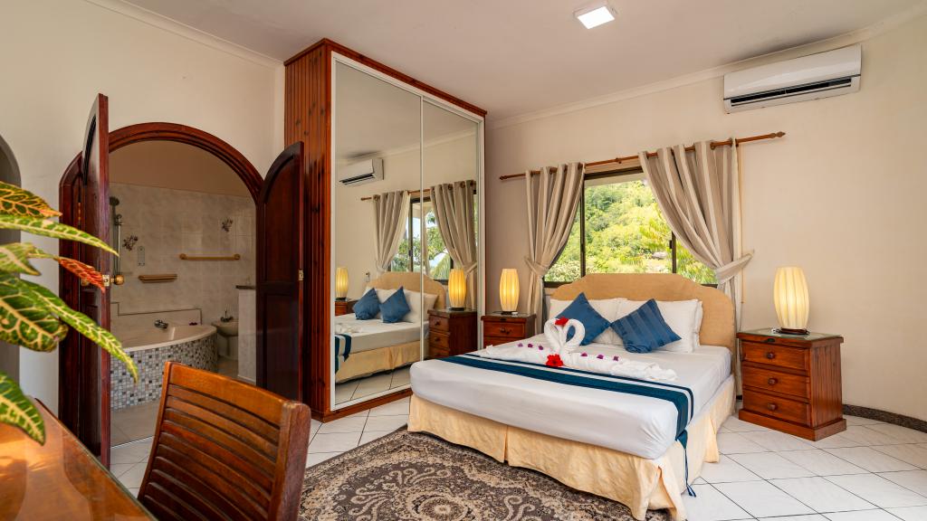 Photo 129: Carana Hilltop Villa - Mahé (Seychelles)