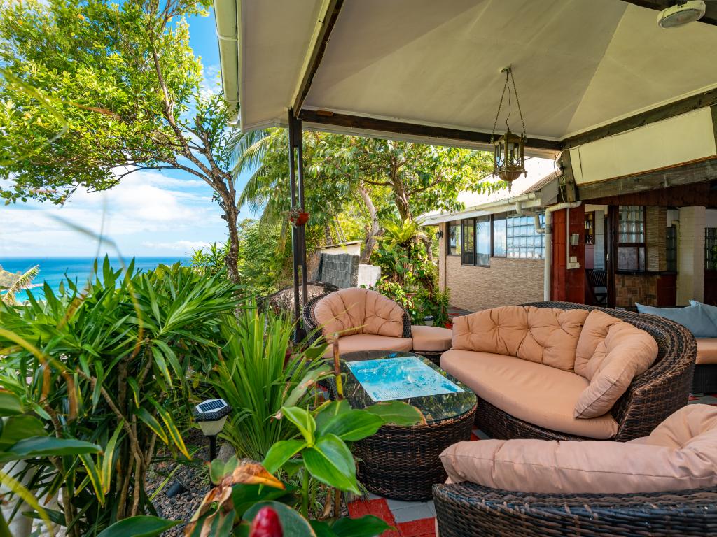 Carana Hilltop Villa - Photo 6