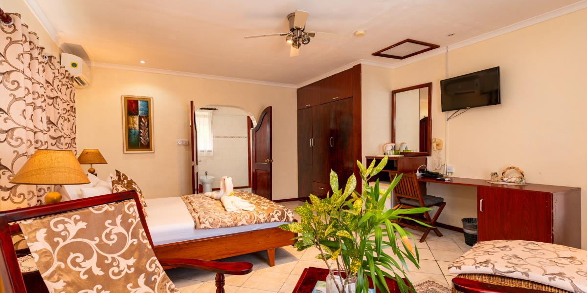 Carana Hilltop Villa - Luxus-Zimmer