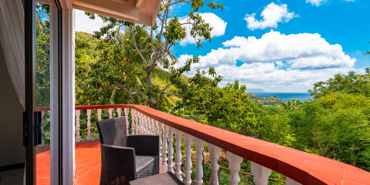 Carana Hilltop Villa - Whole Villa