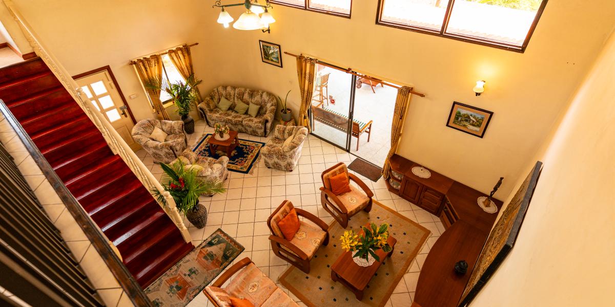 Carana Hilltop Villa - Whole Villa