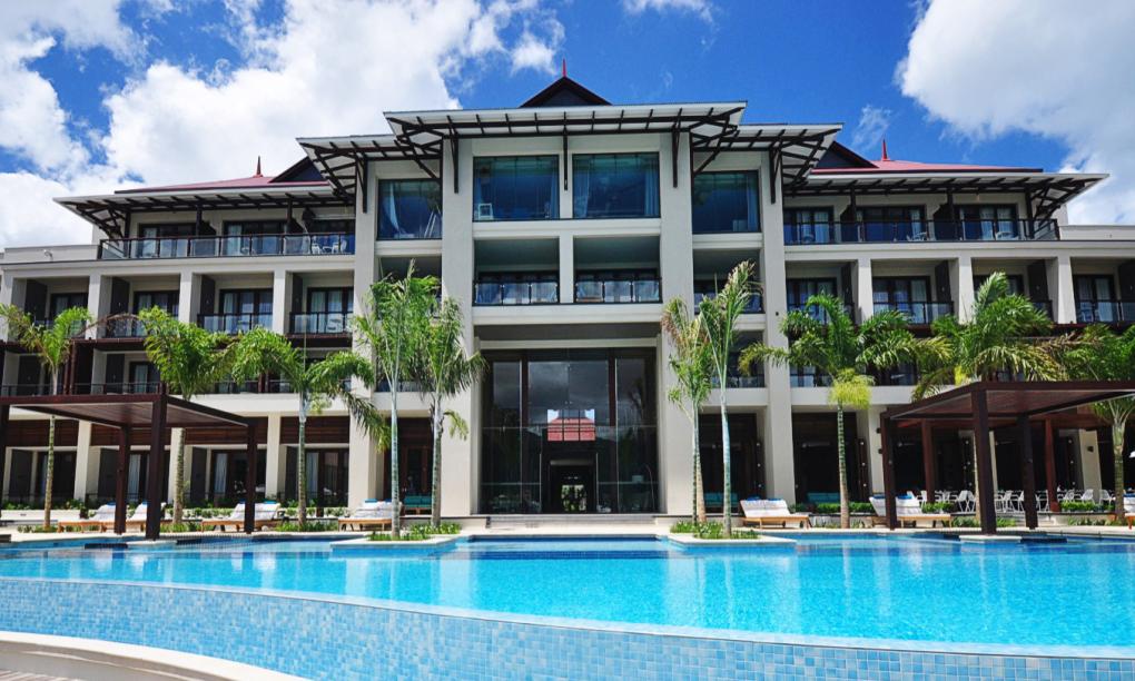 Eden Bleu Hotel
