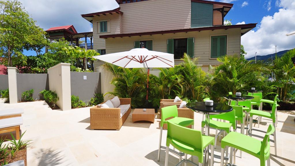 Foto 12: Eden Bleu Hotel - Mahé (Seychellen)