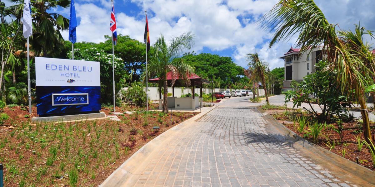 Eden Bleu Hotel