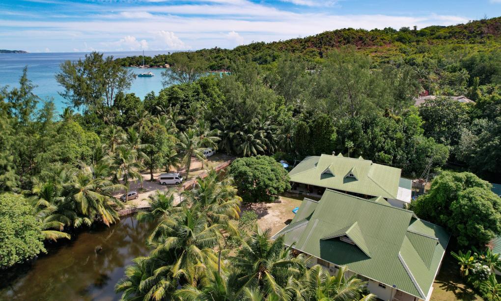 Le Chevalier Bay Guesthouse