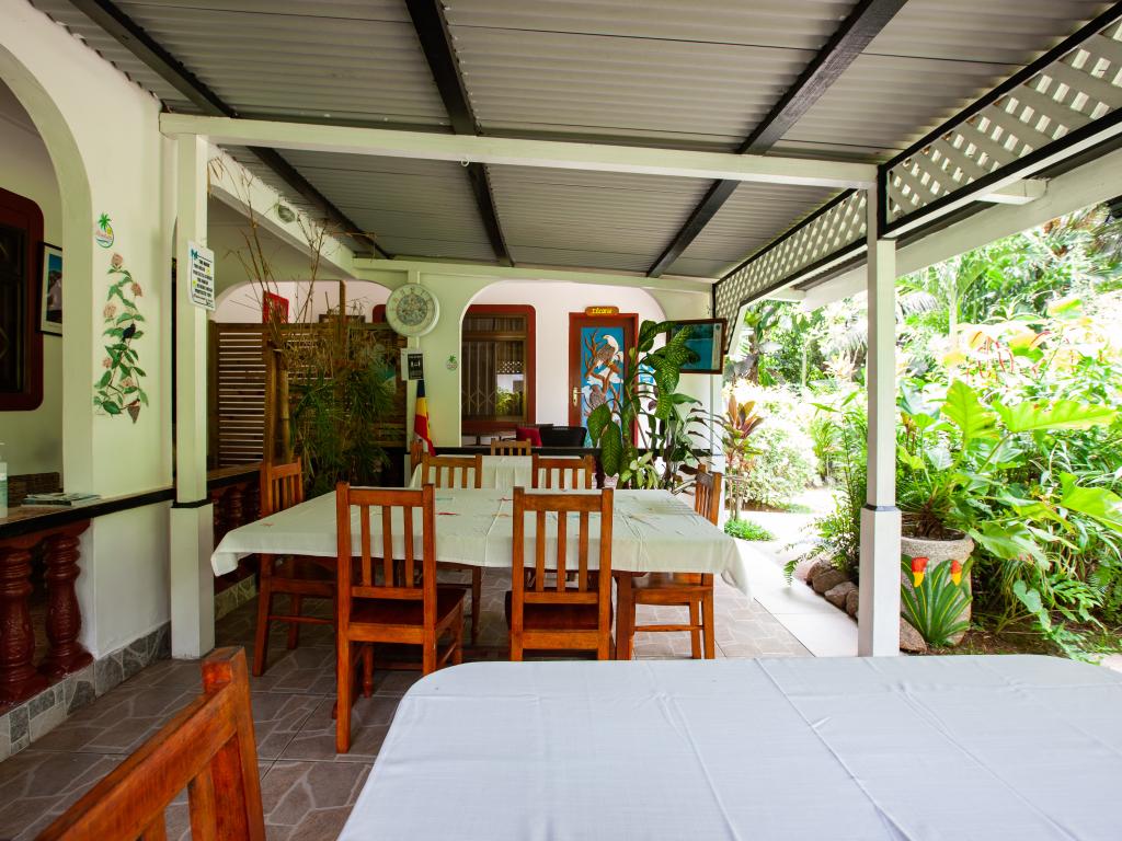 Buisson Guest House - Photo 3