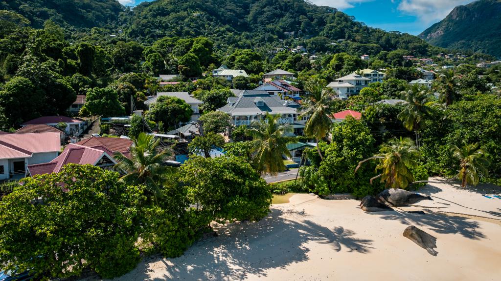 Foto 2: The Diver's Lodge - Mahé (Seychellen)