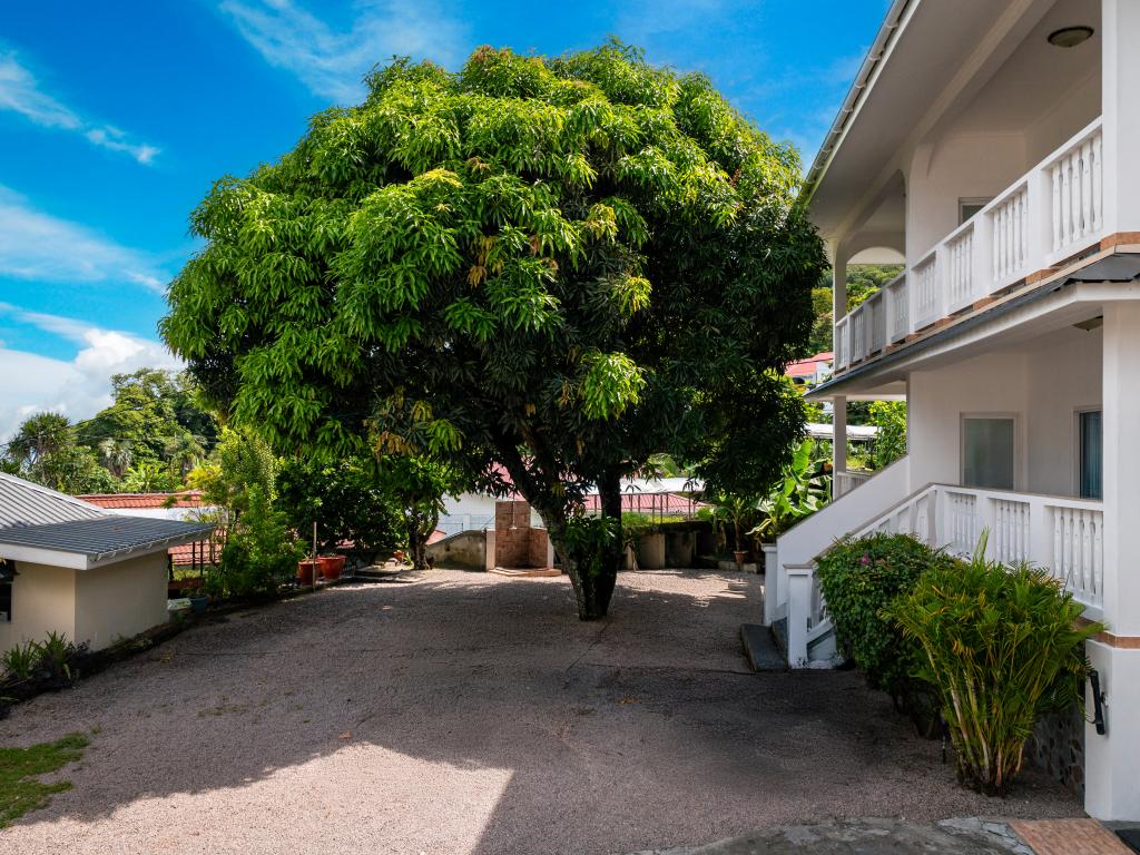 The Diver's Lodge - Photo 8