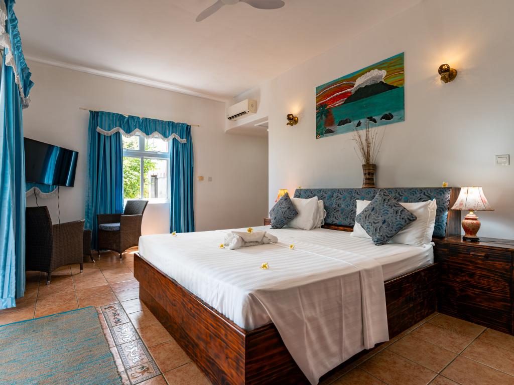 The Diver's Lodge - Photo 5