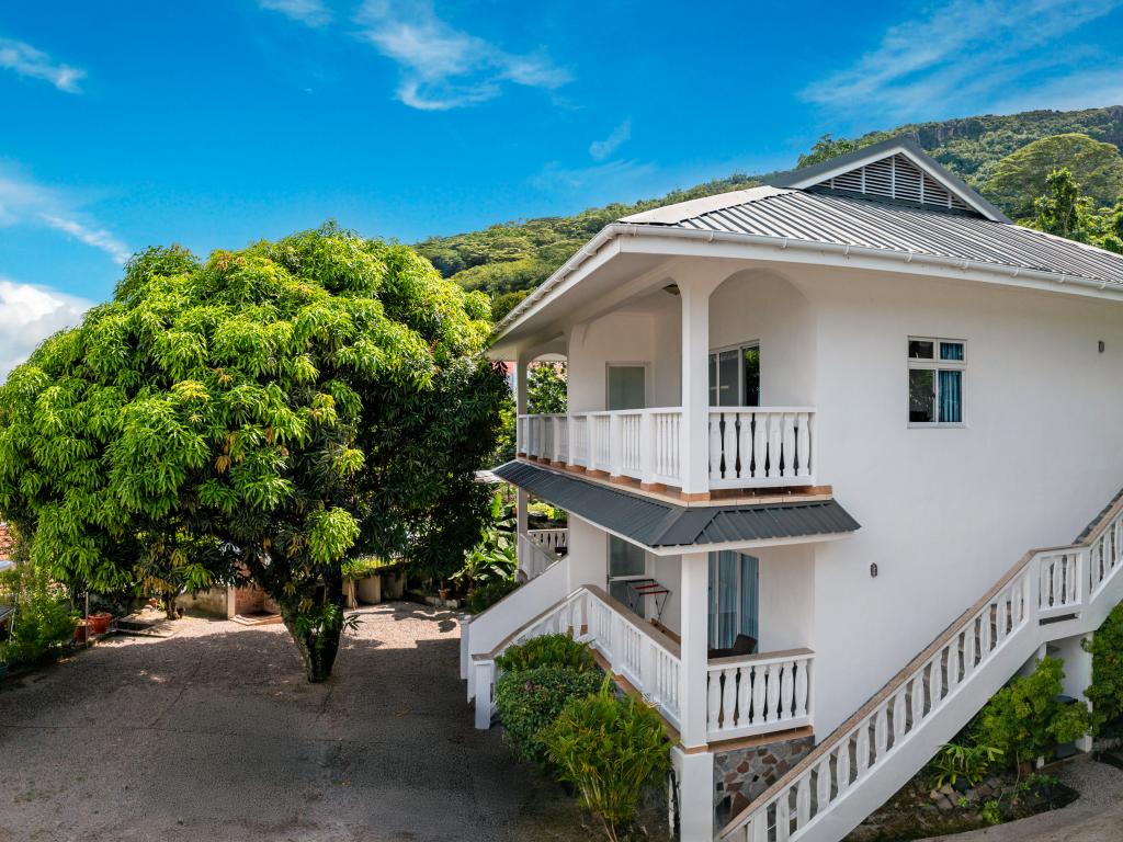 The Diver's Lodge - Photo 7