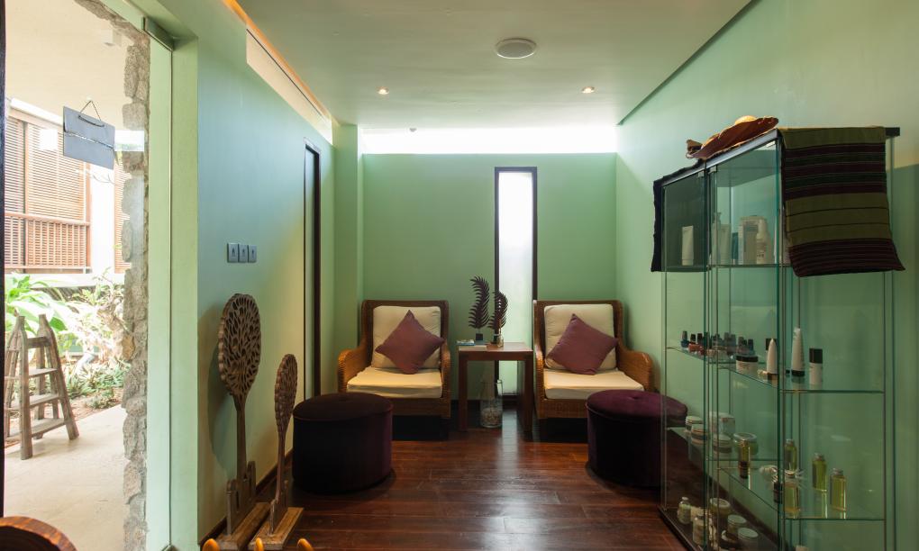 Dhevatara Beach Hotel