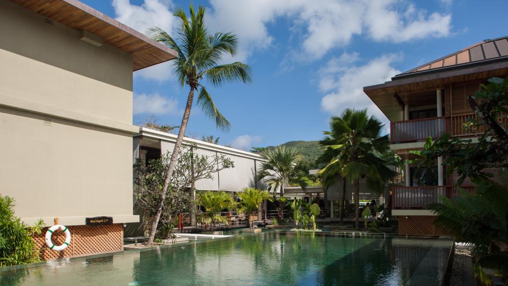 Photo 8: Dhevatara Beach Hotel - Praslin (Seychelles)