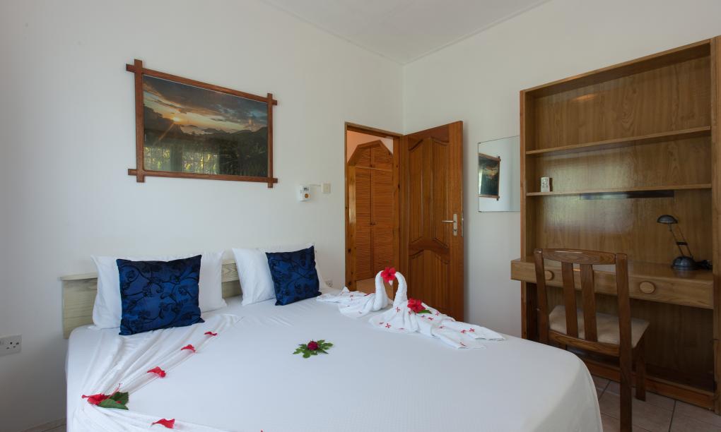 Le Relax St. Joseph Guest House - Family Room