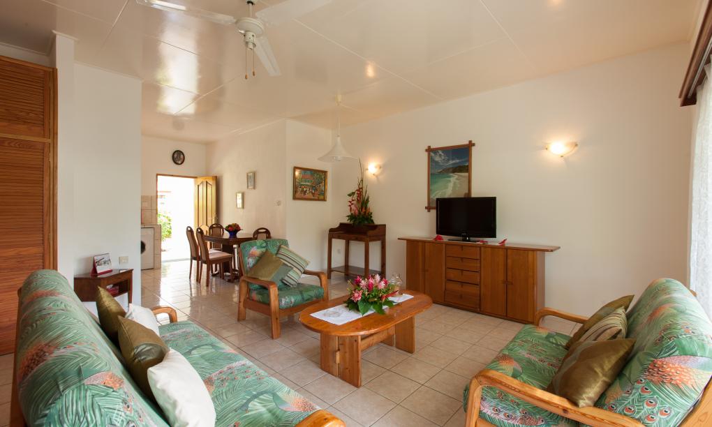 Le Relax St. Joseph Guest House - Family Room