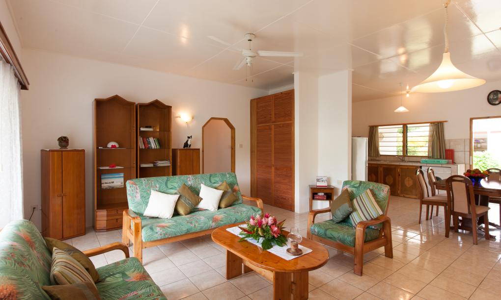 Le Relax St. Joseph Guest House - Family Room