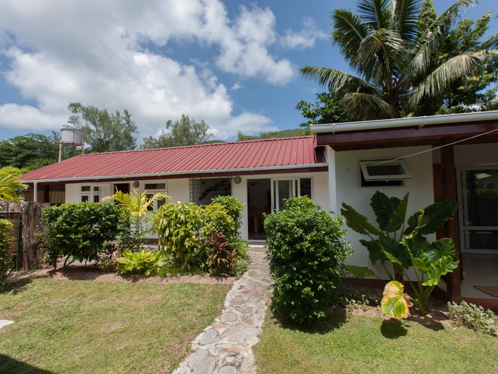 Le Relax St. Joseph Guest House - Photo 3