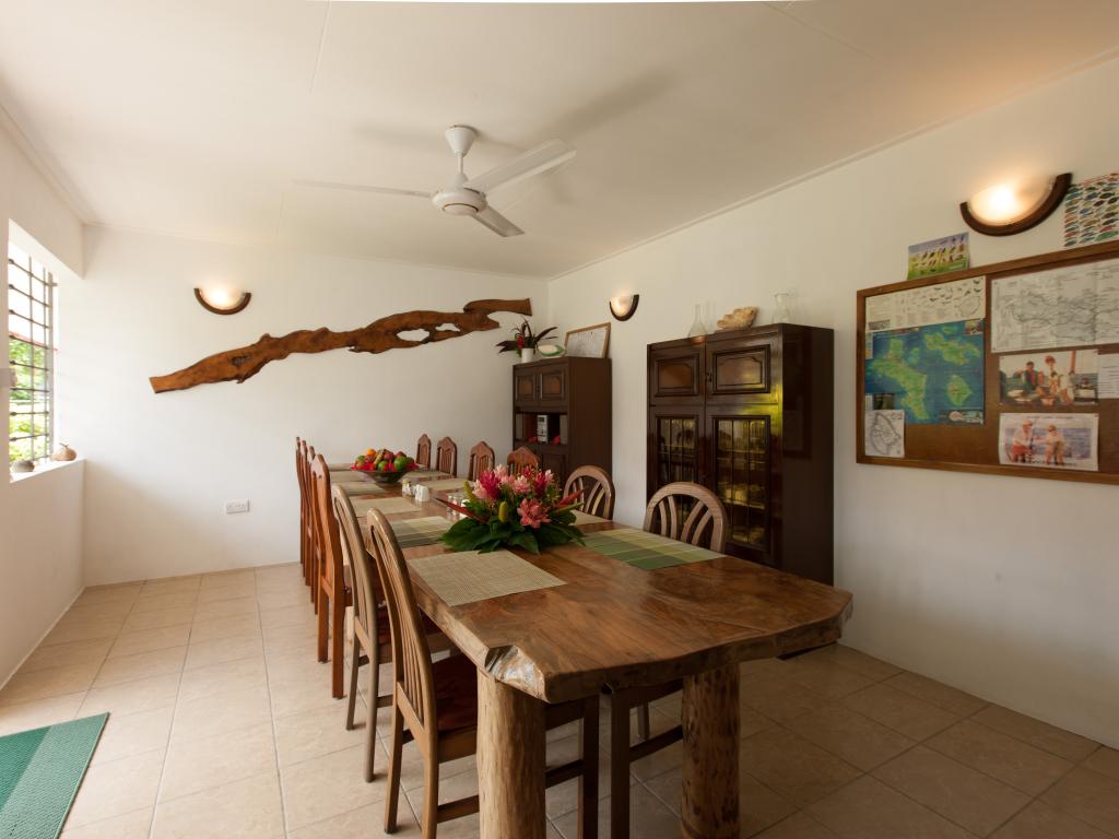 Le Relax St. Joseph Guest House - Photo 9