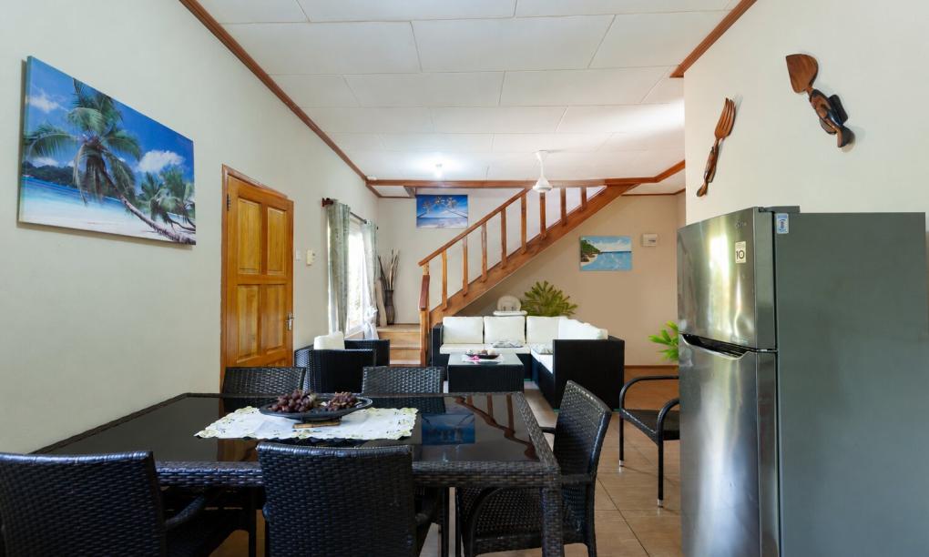 Island Bungalow - Bungalow Francipagne