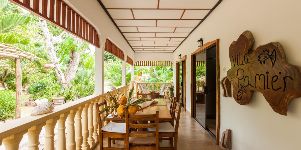 Domaine Les Rochers - 2-Bedroom Bungalow Palmier