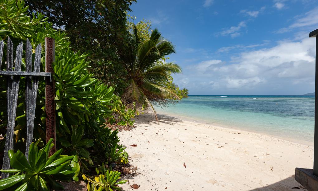 Marie-France Beach Front Apartments