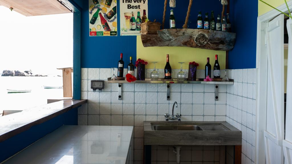 Foto 17: Marie-France Beach Front Apartments - La Digue (Seychelles)