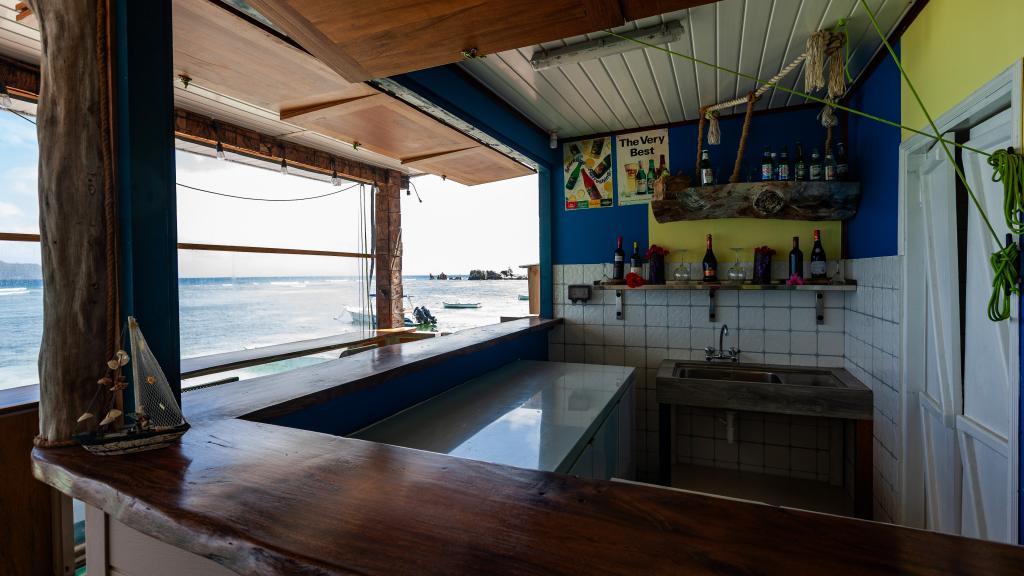 Foto 16: Marie-France Beach Front Apartments - La Digue (Seychelles)