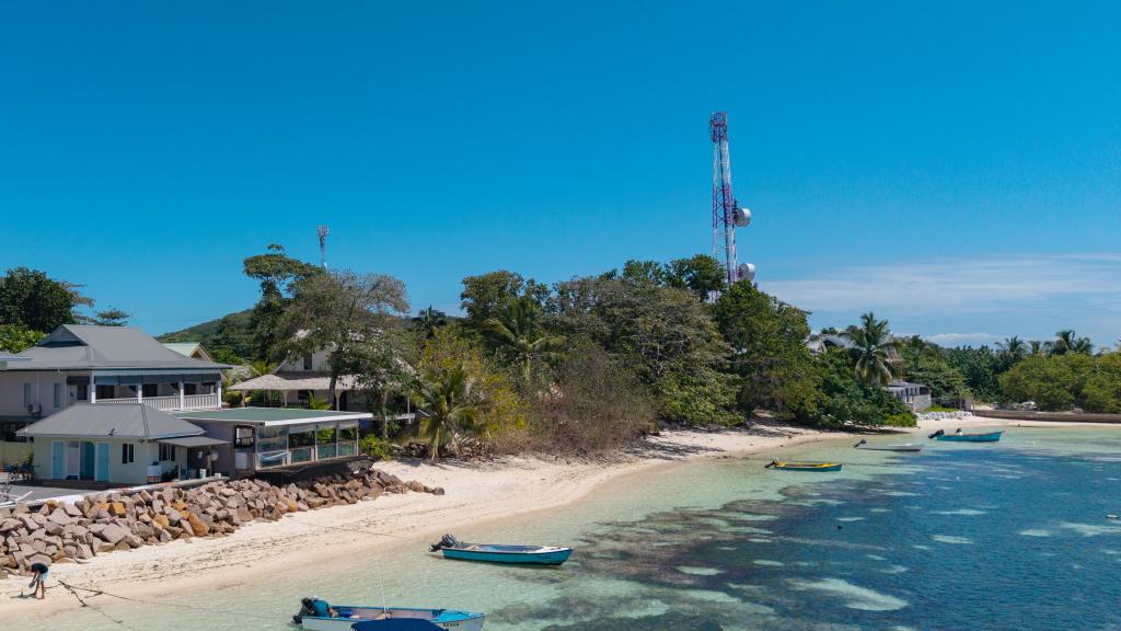 Foto 37: Marie-France Beach Front Apartments - La Digue (Seychelles)
