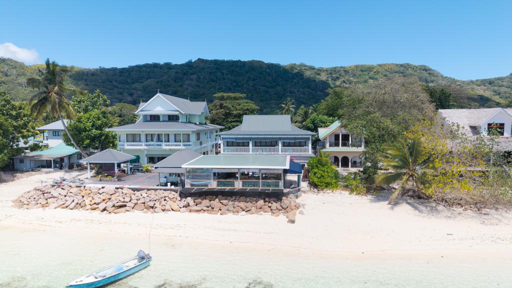 Foto 34: Marie-France Beach Front Apartments - La Digue (Seychelles)