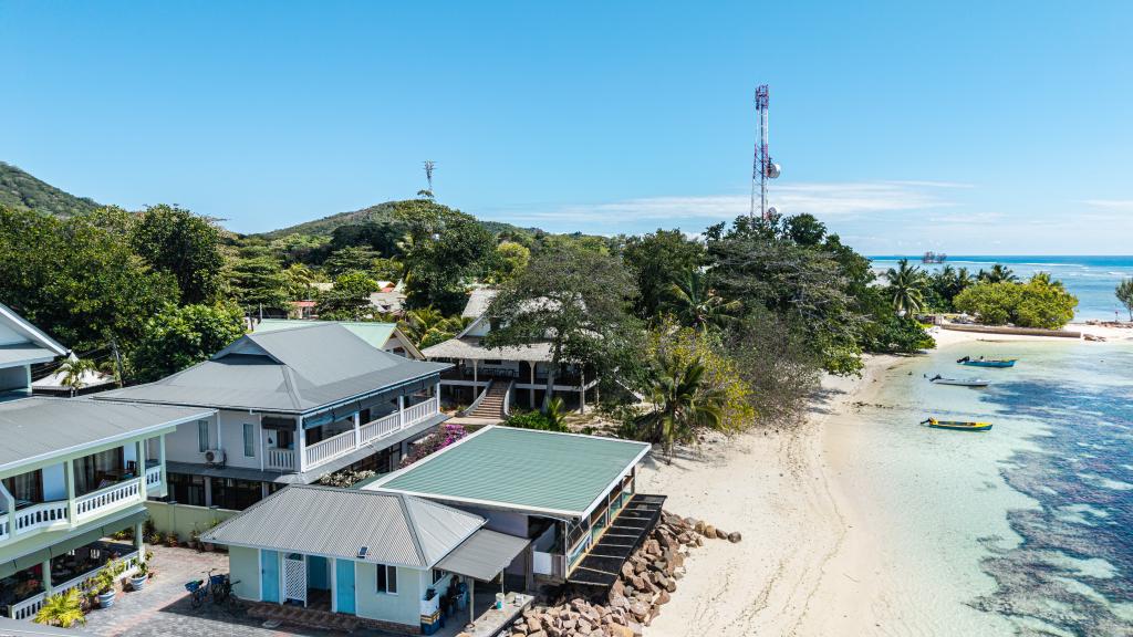 Foto 2: Marie-France Beach Front Apartments - La Digue (Seychelles)