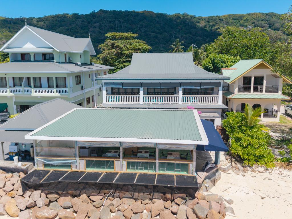 Marie-France Beach Front Apartments - Foto 7