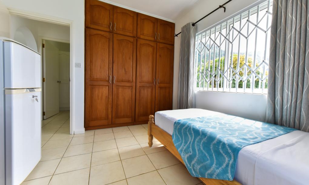 Ocean View Guest House - Top-Floor Standard Room Sea View